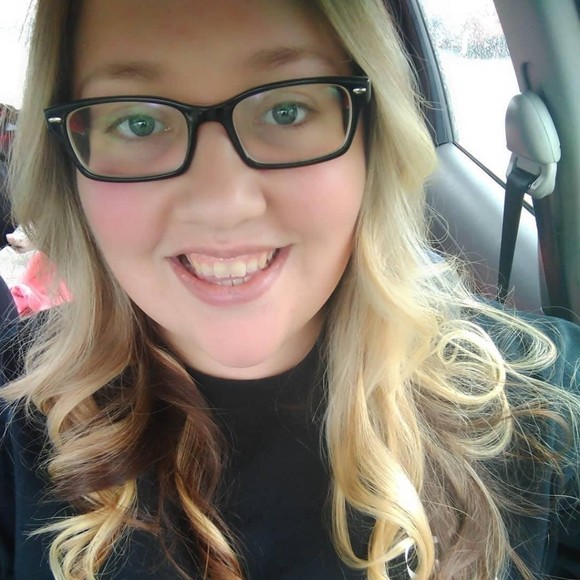 Meet your Posher, Taylor - Picture 1 of 1